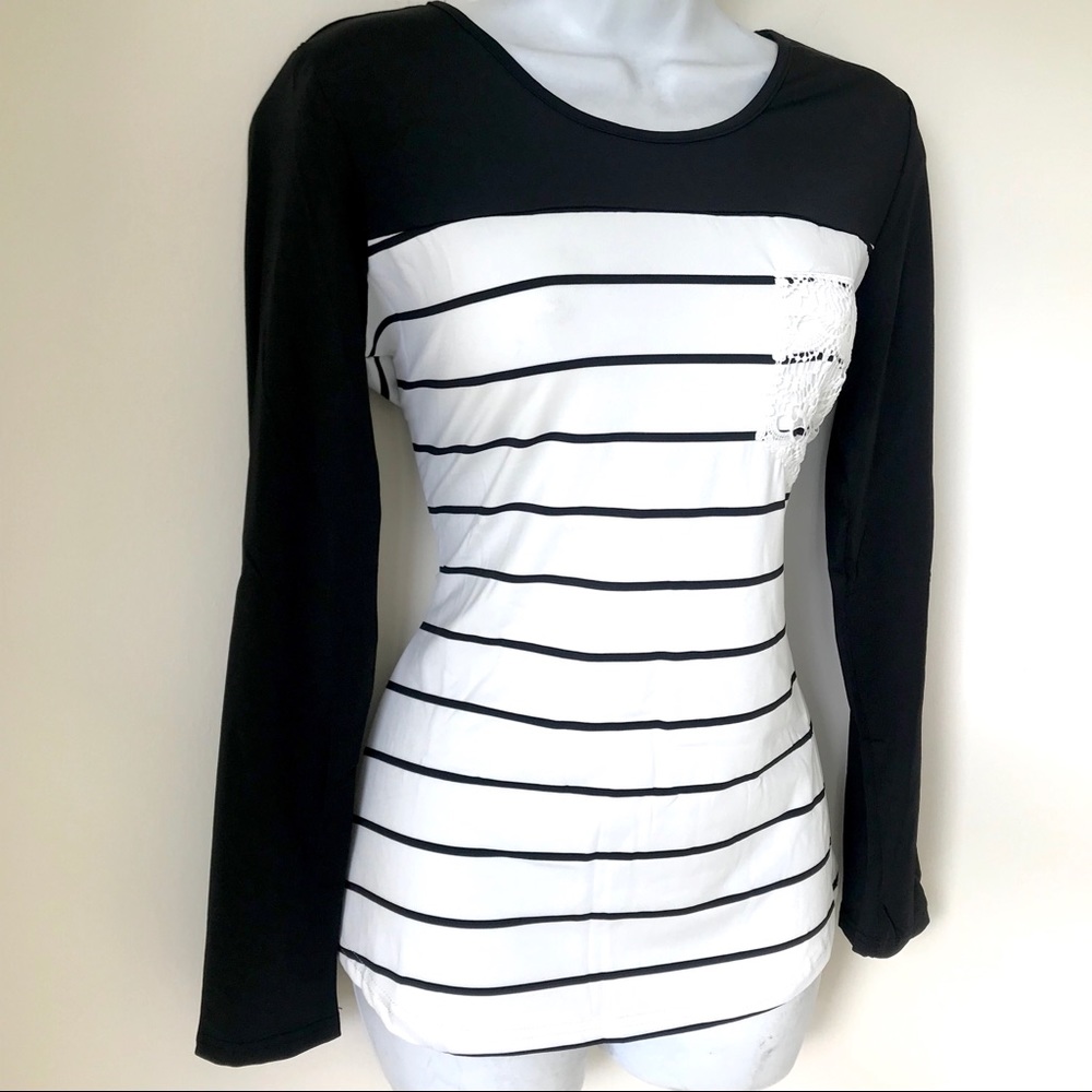 NWT Womens Striped LS Crew Neck Light Weight Shirt - Picture 2 of 8